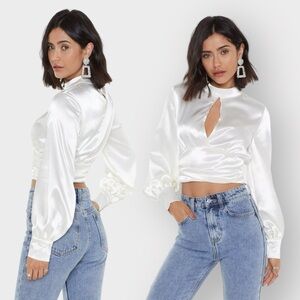 NASTY GAL Ivory White Satin Long Sleeve Crop Top (Sz 2)